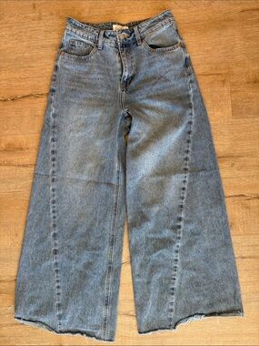 Easy Clothes High-Rise Wide Leg Jeans in Light Blue Denim